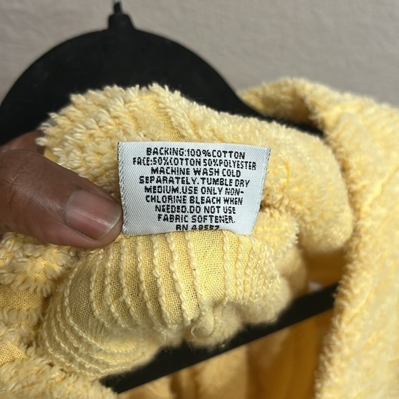 Yellow V-Neck Short Sleeve Robe - Picture 9 of 9